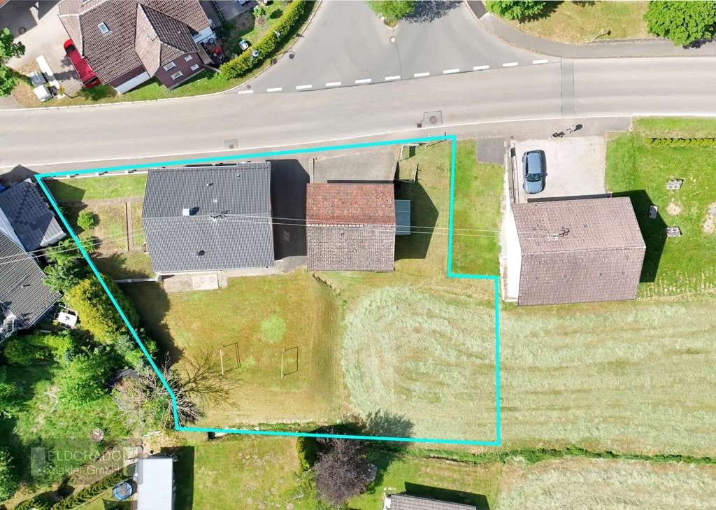 Immobilie in Waldachtal - Seltene Gelegenheit in Cresbach: Einfamilienhaus mit großem weitläufigem Grundstück - Bild 1
