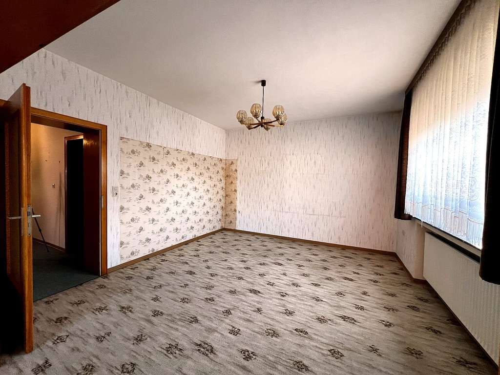 Immobilie in Barsinghausen - Freistehendes Zweifamilienhaus mit großem Grundstück in ruhiger Lage von Groß Munzel - Bild 4