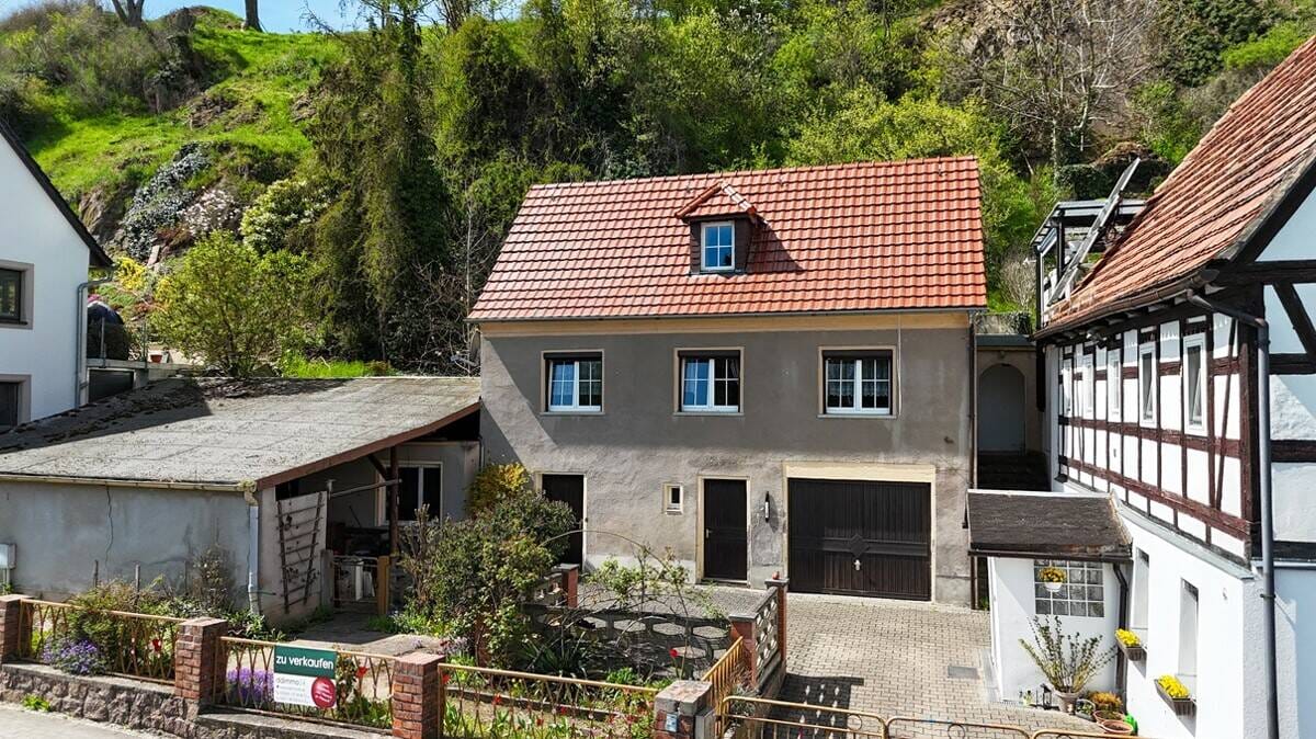 Immobilie in Diera-Zehren - *EFH mit Elbblick bei Meißen*                                *4 Zimmer*EBK*Garage* *provisionsfrei* - Bild 0