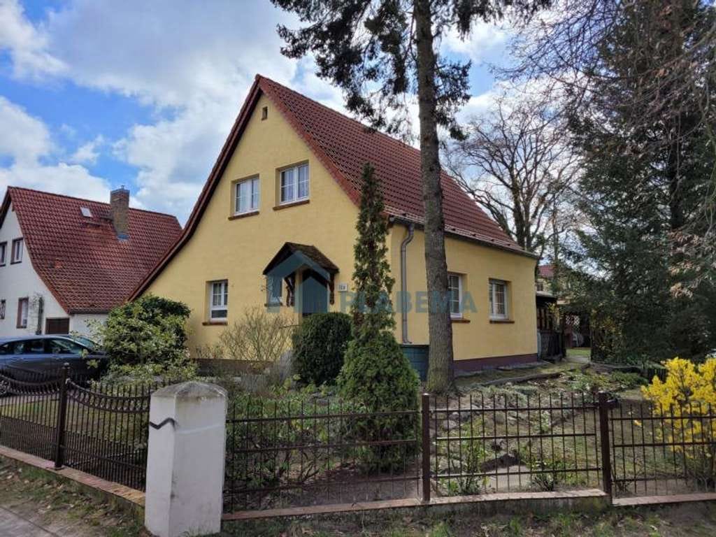 Immobilie in Kleinmachnow - Eine Investition in die Zukunft - Freistehendes Einfamilienhaus mit Erbbaurecht in Kleinmachnow - Bild 4