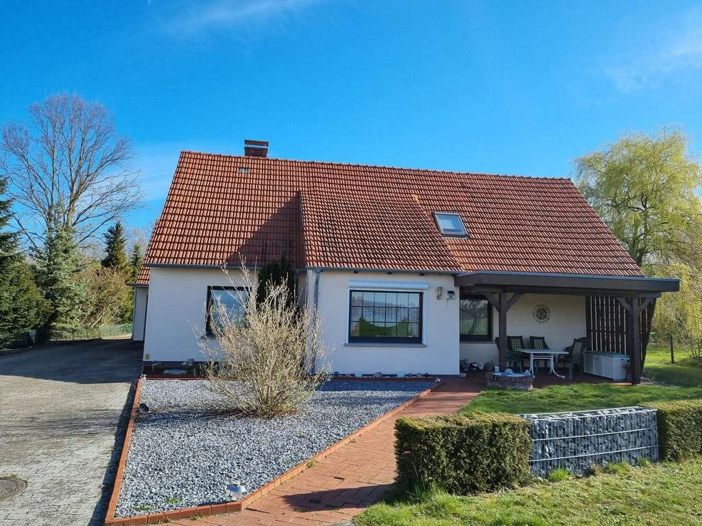 Immobilie in Hille - Teils sanierungsbedürftiges Einfamilienhaus
in Hille-Mindenerwald - Bild 0