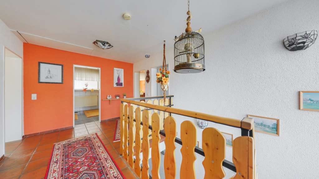 Immobilie in Jettenbach - Walmdachbungalow mit XXL-Grundstück - Bild 1