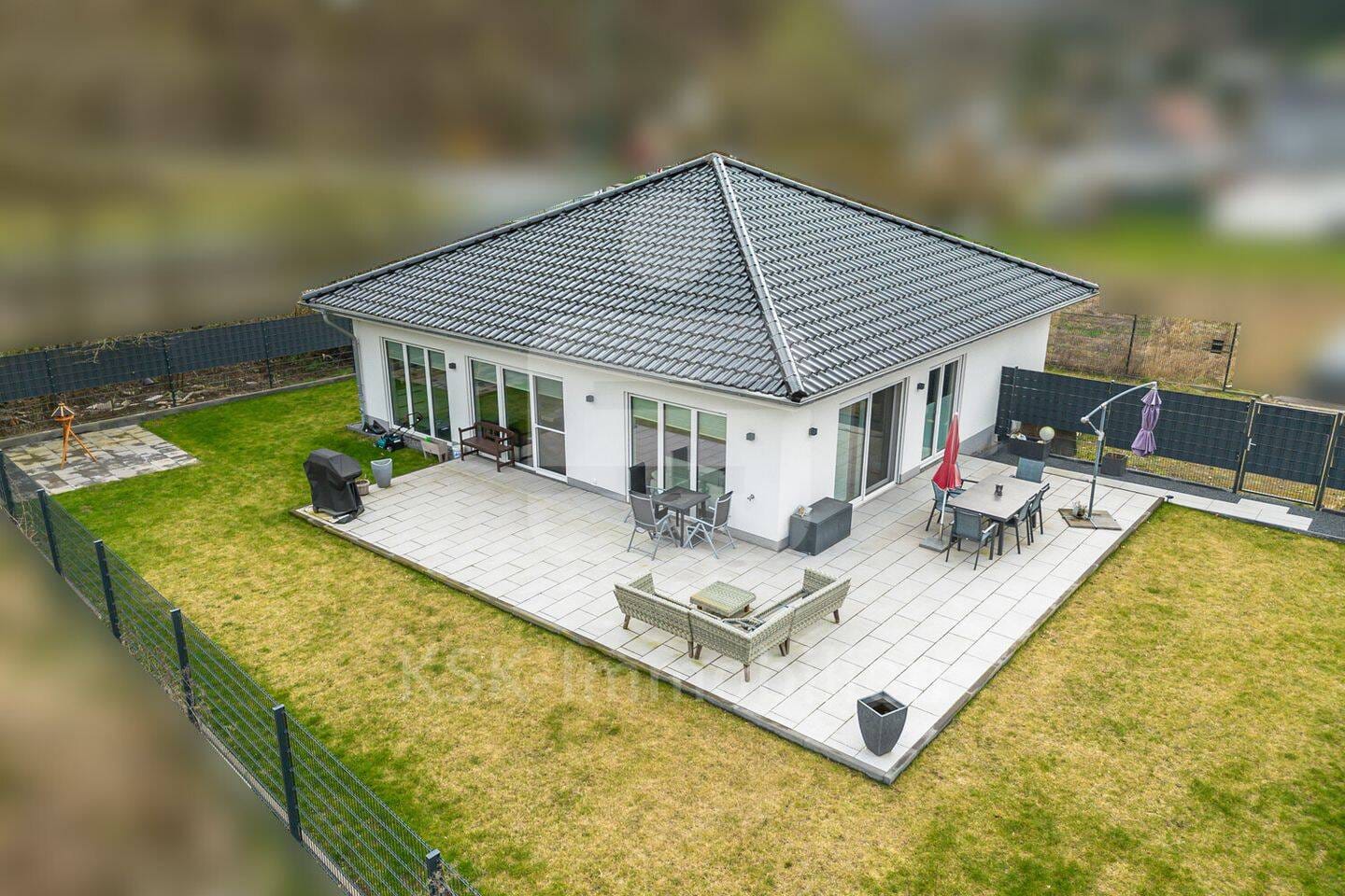 Immobilie in Altenahr - Moderner Bungalow mit großzügigem Grundstück! - Bild 0