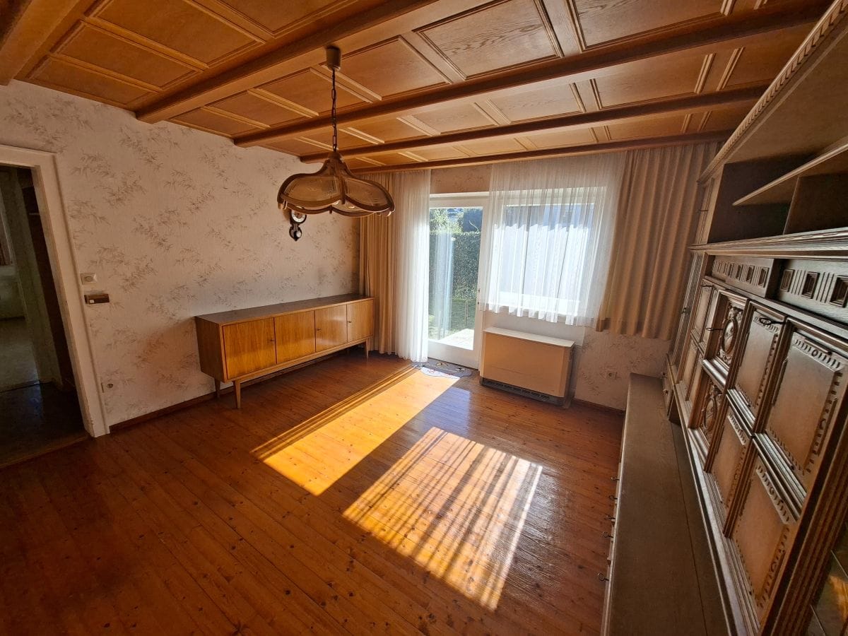 Immobilie in Ottobeuren - Einfamilienhaus mit Einliegerwohnung - Bild 4