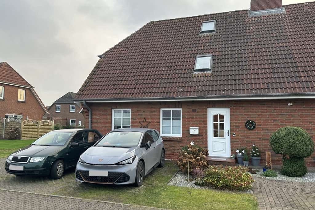 Immobilie in Risum-Lindholm - Kapitalanlage: Zwei festvermietete Wohnungen in gepflegter Doppelhaushälfte in Risum-Lindholm - Bild 2