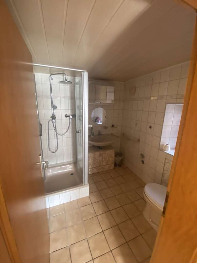 Immobilie in Steinbach am Glan - Einfamilienhaus mit kleinem Garten - Bild 2