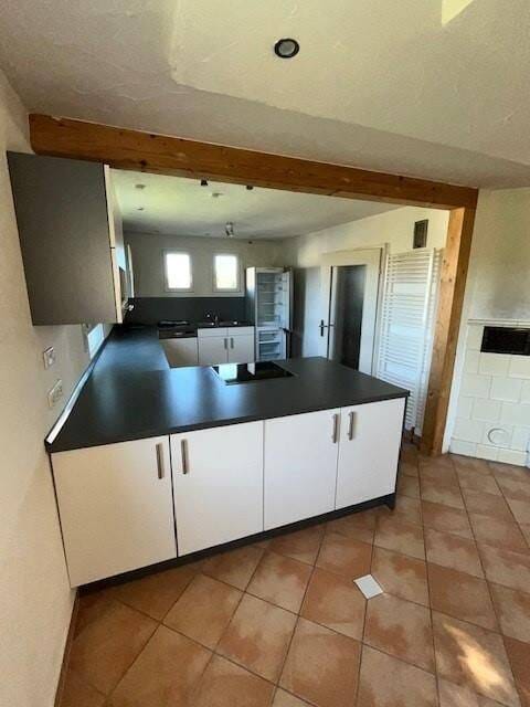 Immobilie in St. Georgen im Schwarzwald - Sehr ruhig gelegenes 1-2 Familienhaus mit Ausblick. Großer Garten. Alter Baumbestand . Sofort Frei!! - Bild 3