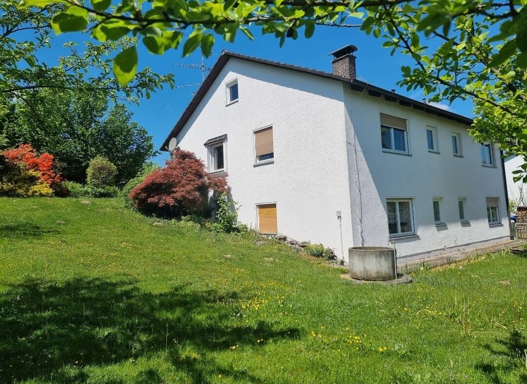 Immobilie in Erharting - Preis reduz.!! Einfamilienhaus nähe Mühldorf mit Top-Anbindung nach München - über 1000qm Grund - Bild 0