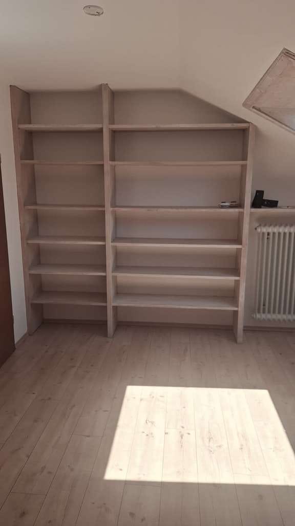 Immobilie in Sulzberg - Modernisierte Dachgeschosswohnung mit Tiefgaragenstellplatz in zentraler Lage von Sulz PROVISIOSFREI - Bild 0