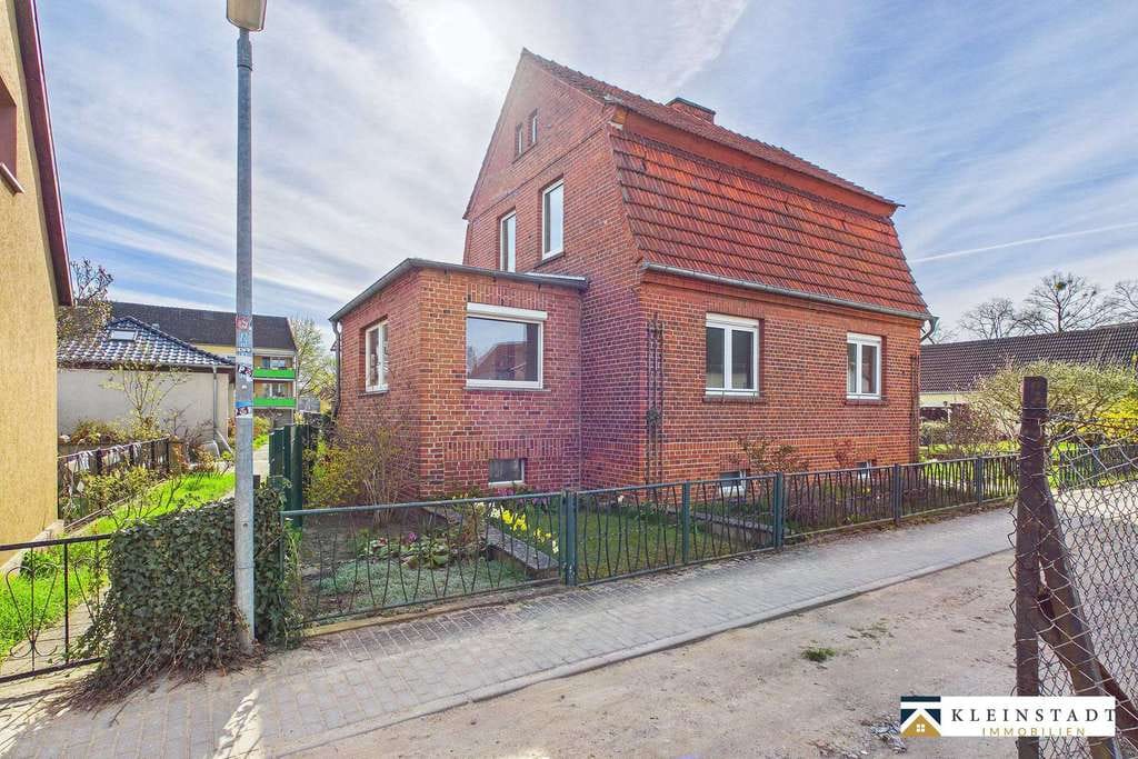 Immobilie in Havelberg - Einfamilienhaus für Visionäre in Havelberg– Gestalten Sie Ihr neues Zuhause - Bild 1