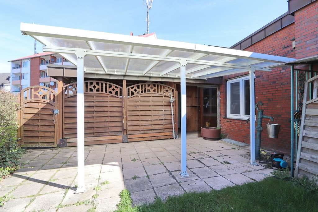 Immobilie in Rellingen - Platzreicher Bungalow mit Carport und Garage in Rellingen - Bild 4