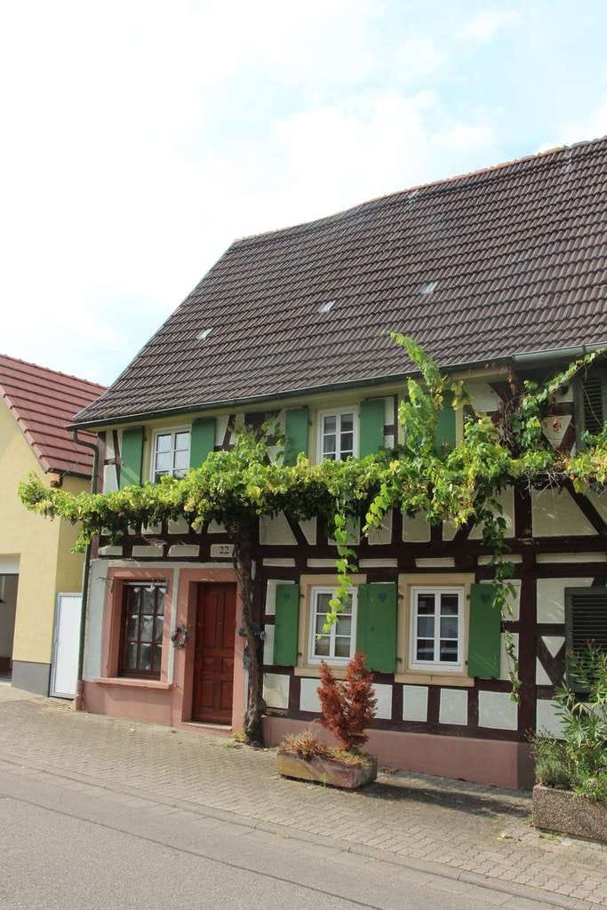 Immobilie in Winden - Schnuckeliges Bauernhaus für (Selber)Macher im historischen Ortskern von Winden - Bild 0