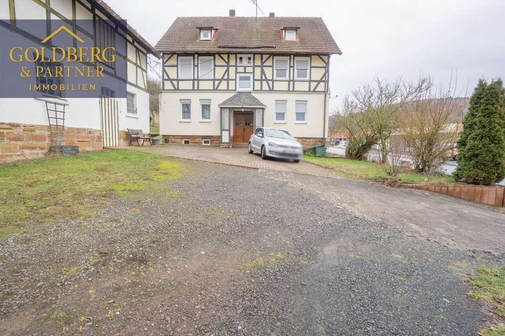 Immobilie in Waldeck - Historischer Charme trifft Natur: Fachwerkhaus nahe Edersee - Bild 0