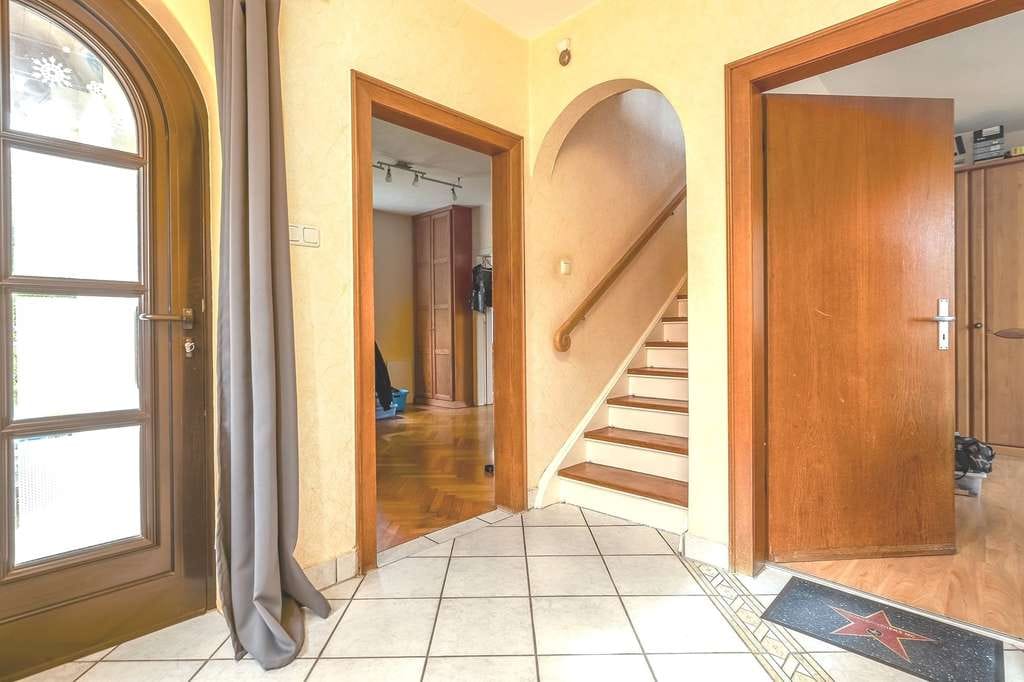Immobilie in Bad Essen - Charme, Substanz und Perspektive - Einfamilienhaus mit Doppelgarage in Bad Essen – Wittlage! - Bild 1