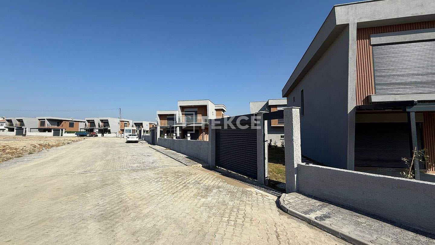 Immobilie in Drebach - Villen mit privaten Pools und Gärten in Kusadasi Aydin - Bild 3