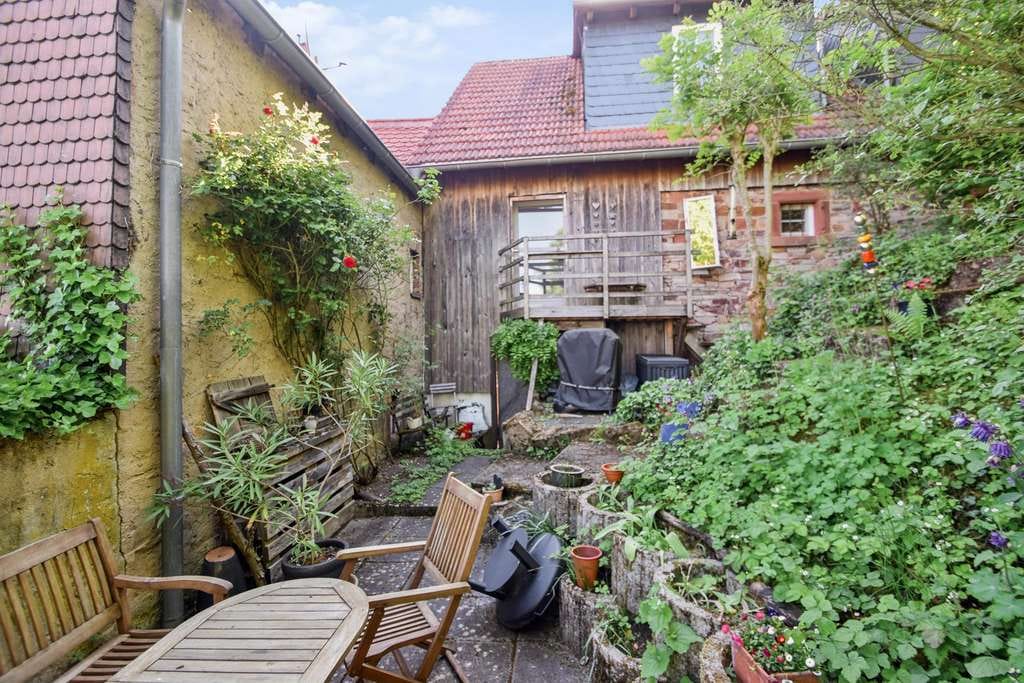 Immobilie in Otzberg - Mehrfamilienhaus in Hering - Bild 1