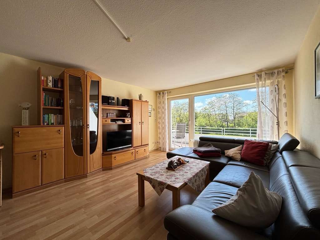 Immobilie in Borkum - Helle 3-Zimmer Wohnung mit tollem Balkon in ruhiger Lage - Bild 2