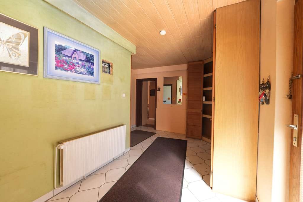Immobilie in Elmshorn - Schöner Bungalow mit großem Garten, Garage und Wintergarten inkl. Siedlungshaus mit Mieteinnahme - Bild 4