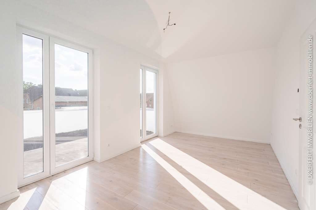 Immobilie in Tespe - Tespe | Große helle Doppelhaushälfte auf 3 Ebenen mit 2 Balkonen, 1 Terrasse & einmaligem Elbblick - Bild 4