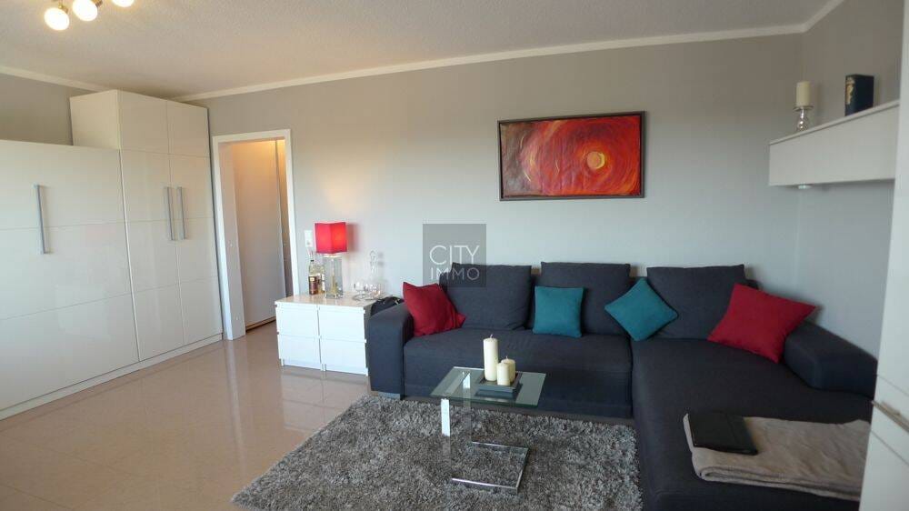 Immobilie in Röthenbach an der Pegnitz - Frei werdendes Apartment mit stilvoller Möblierung, Balkon und Panoramaausblick - Bild 2