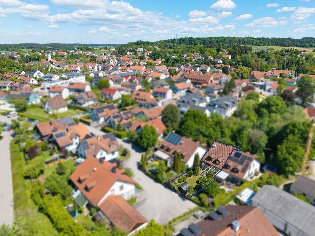 Immobilie in Au in der Hallertau - Platz für kleine Füße & große Träume! Familienfreundliche Doppelhaushälfte in ruhiger Lage - Bild 0