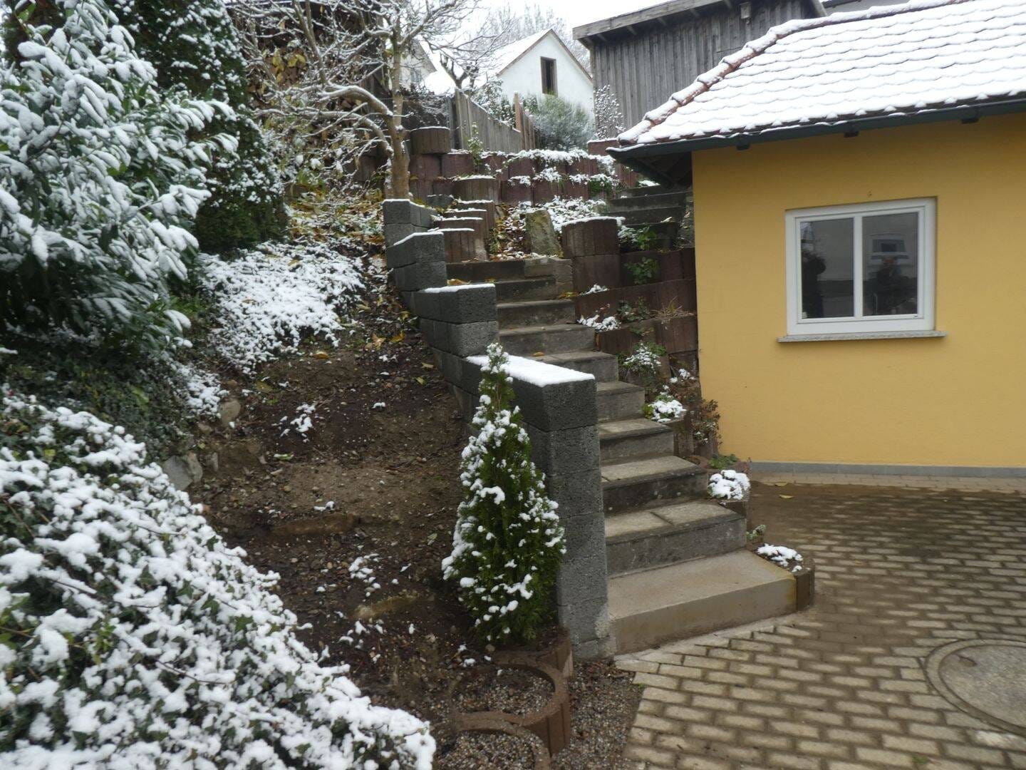 Immobilie in Bad Wurzach - Dreifamilienhaus mit vielen Nutzungsmöglichkeiten - Bild 3