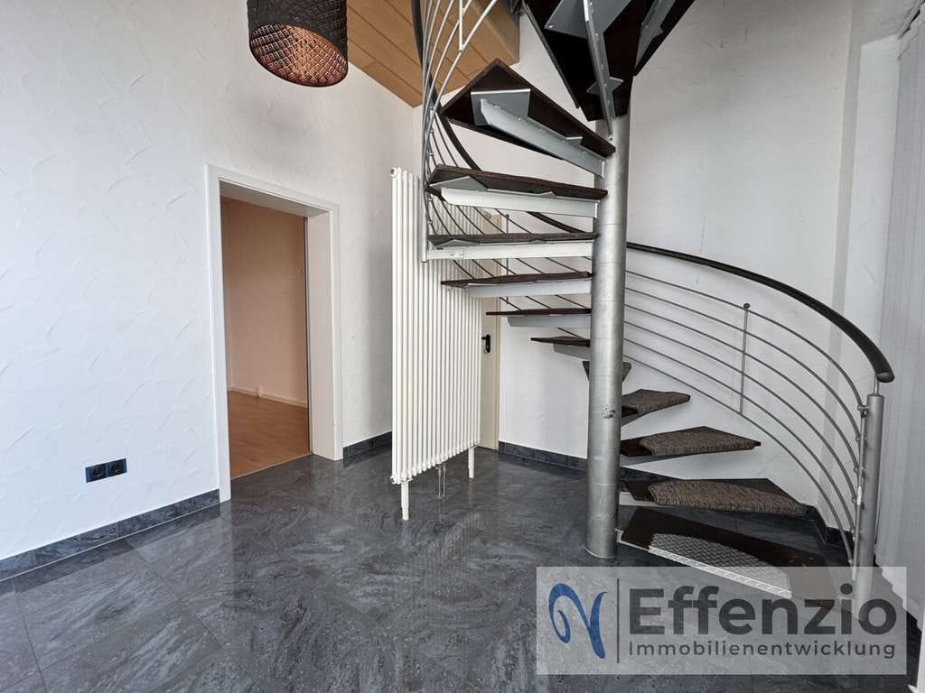 Immobilie in Hirschhorn/Pfalz - Großzügiges Einfamilienhaus in guter Lage von Hirschhorn - Bild 1