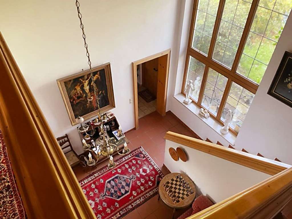 Immobilie in Kröning - Repräsentatives Einfamilienhaus mit viel Potential - Nähe Landshut - mit Glasfaser - Bild 4
