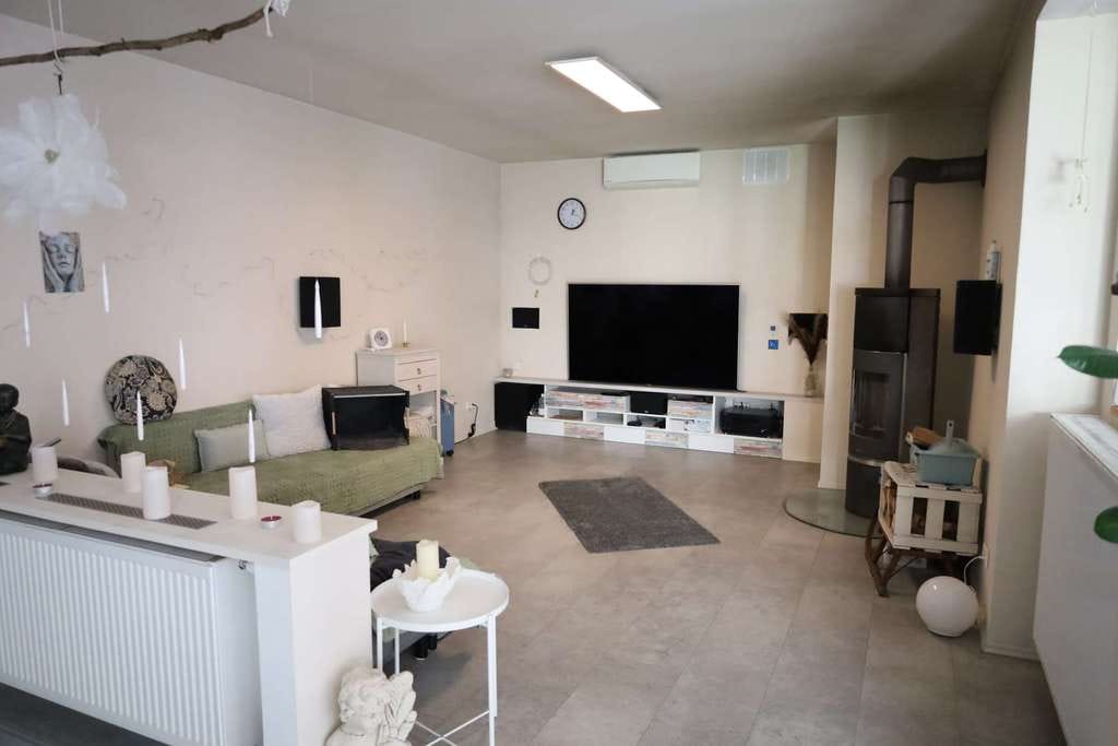 Immobilie in Haigerloch - CHILLIG UND ORIGINELL: Wohnhaus in Bad Imnau - Bild 2