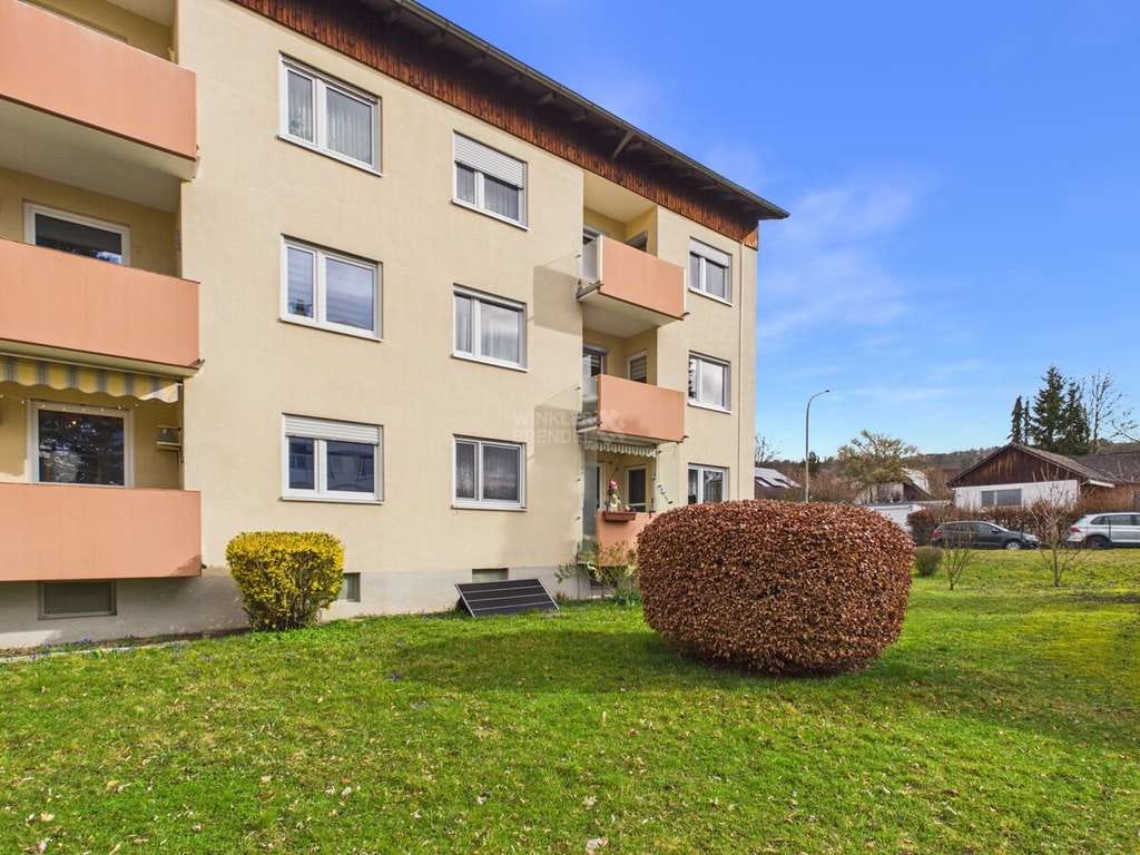 Immobilie in Bindlach - Geräumige 3-Zimmer-Wohnung mit Balkon im 2. OG in Bindlach - Bild 2