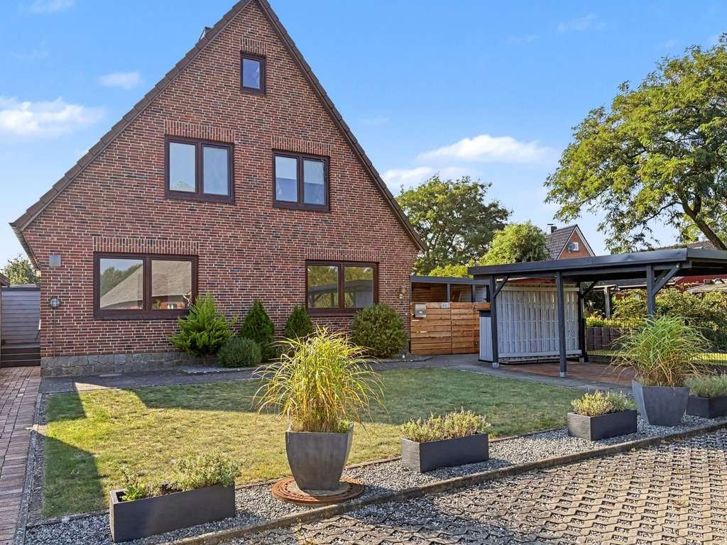 Immobilie in Nübbel - Sehr schönes und verkehrsgünstig gelegenes Familienhaus mit vielfältigen Möglichkeiten in Nübbel - Bild 0