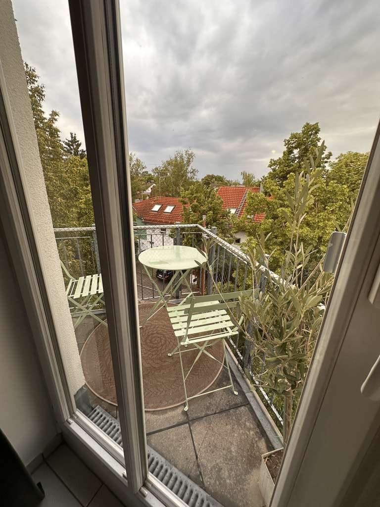 Immobilie in Feldkirchen - PROVISIONSFREI - Wohnen mit Charme und Potenzial – Dachgeschosswohnung mit Galerie in Feldkirchen - Bild 1