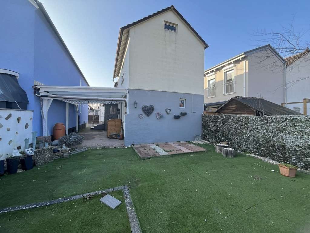 Immobilie in Rülzheim - Charmantes Einfamilienhaus in ruhiger Seitenstraße in Rülzheim - Bild 2
