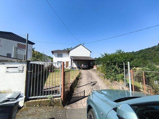 Immobilie in Frankelbach - Einfamilienhaus mit Carport - Bild 1