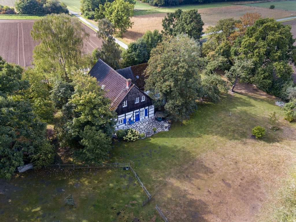 Immobilie in Ennigerloh - Wohnen auf dem Lande!
Historisches Fachwerkhaus im Außenbereich von Ennigerloh! - Bild 4