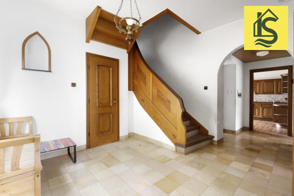 Immobilie in Bremm - BREHM: Großes Wohnhaus mit Doppelgarage und 482 m2 Garten - Bild 4
