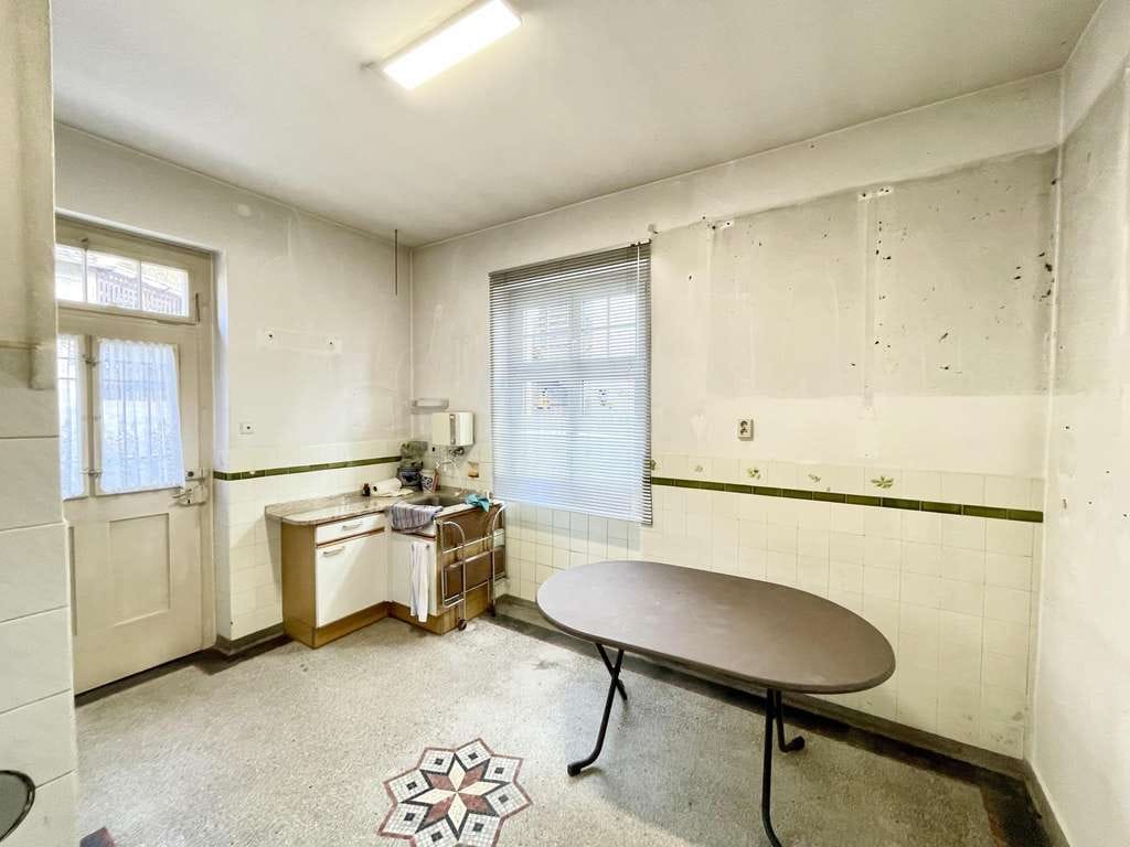 Immobilie in Efringen-Kirchen - für den Handwerker: 4-Zimmer Wohnung im Stil einer DHH mit Garten und Schopf 
in Kleinkems - Bild 4
