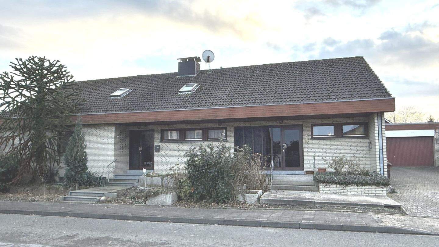 Immobilie in Wadersloh - Charmantes Doppelhaus mit sonnigem Garten! Perfekt für zwei Familien! - Bild 0