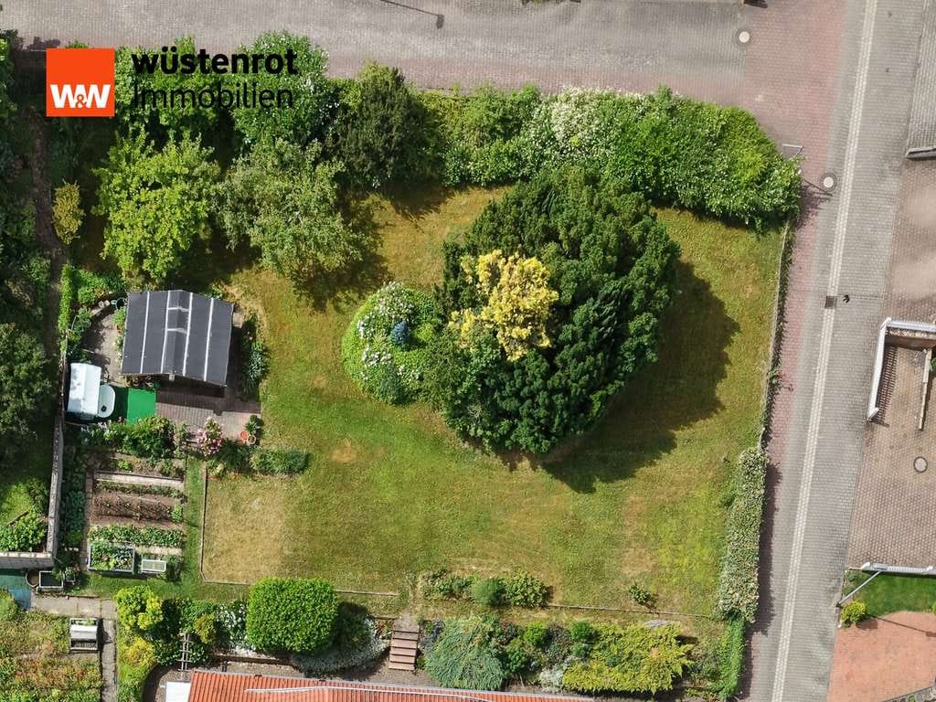 Immobilie in Dorsheim - #Wunderschönes Zweifamilienhaus mit grosser überdachter Terrasse, grossem Keller und fein angelegtem - Bild 1