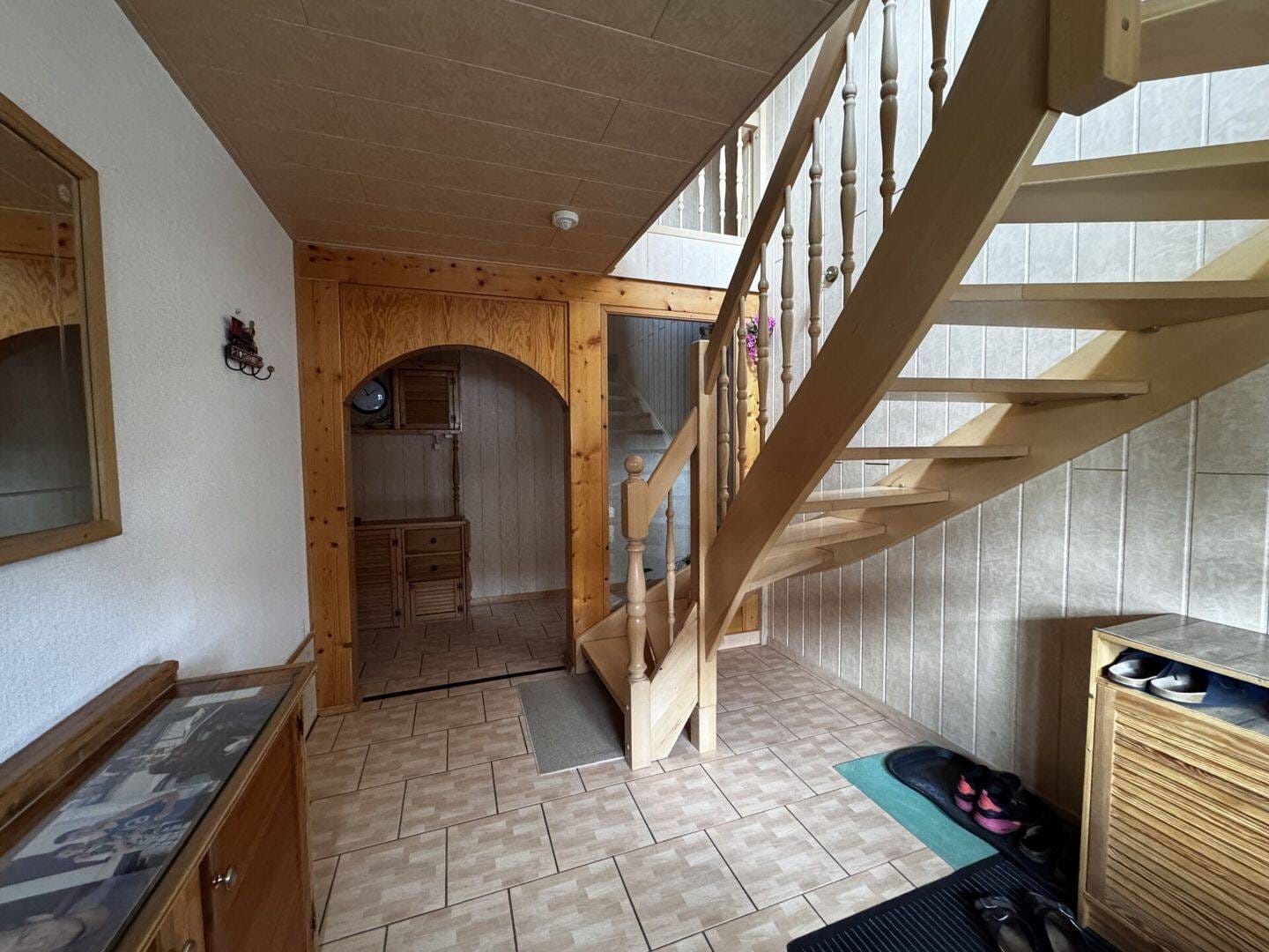 Immobilie in Lauta - Doppelhaushälfte mit Garten + Garage + Werkstatt und viel Platz in Lauta - Bild 4