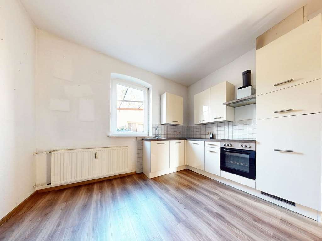 Immobilie in Niedergörsdorf - Imposanter Backsteinbau mit Hof, Remise, Garage und Garten - Bild 3