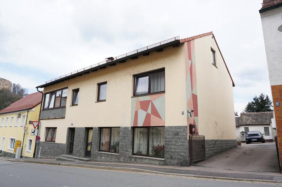 Immobilie in Falkenstein - Gelegenheit!!! Dreifamilienhaus in Falkenstein als  Renditeobjekt oder zur Eigennutzung! - Bild 0