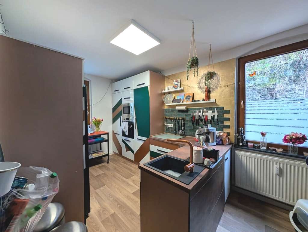 Immobilie in Wilkau-Haßlau - Kapitalanlage oder Eigennutzung: Modernisiertes Mehrfamilienhaus mit freier Maisonettewohnung - Bild 3