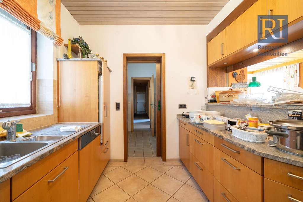 Immobilie in Martinsheim - Vielseitiges Gewerbegelände mit Wohnhaus - Bild 4