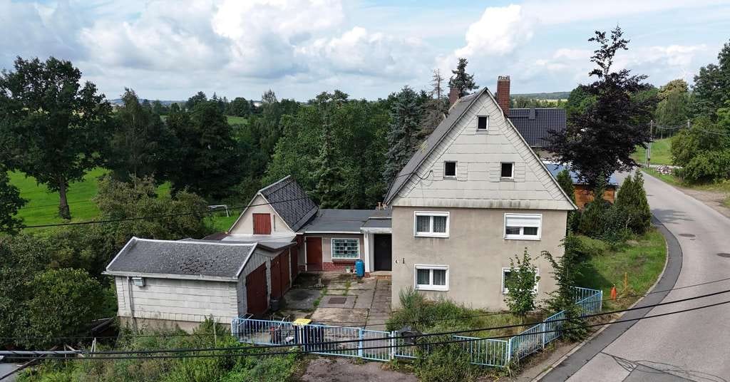 Immobilie in Claußnitz - Idyllisches Einfamilienhaus mit Hofcharakter  - Bild 1