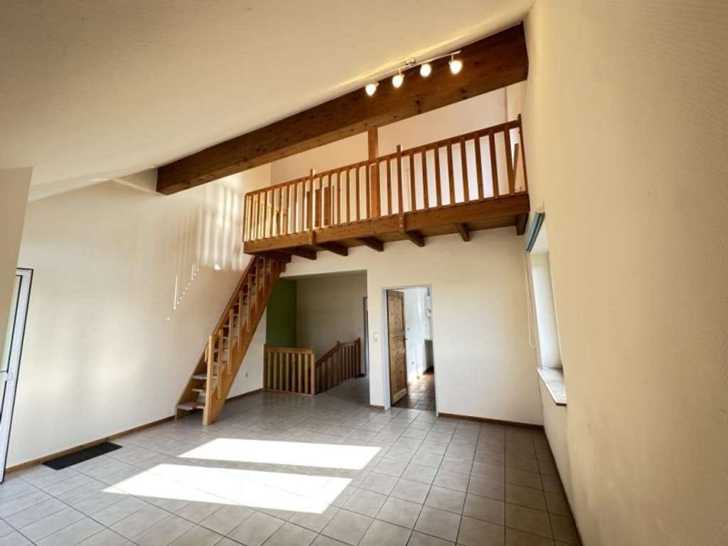 Immobilie in Melsungen - RESERVIERT Beste Lage am Schlothberg! Stadtnahe und moderne Doppelhaushälfte für Singels oder Paare - Bild 2