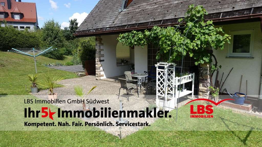 Immobilie in Friedenweiler - Bildschönes Wohnhaus in Friedenweiler - Bild 2