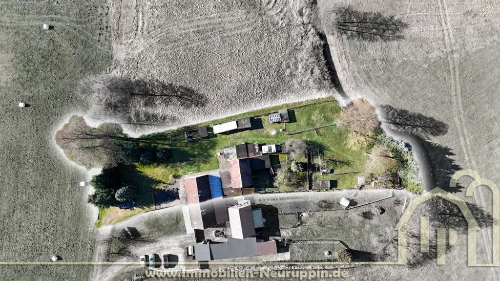 Immobilie in Wittstock/Dosse - Dorfrandlage mit freien Blick in die Natur, kleine Doppelhaushälfte auf über 2000m² Grundstück - Bild 2