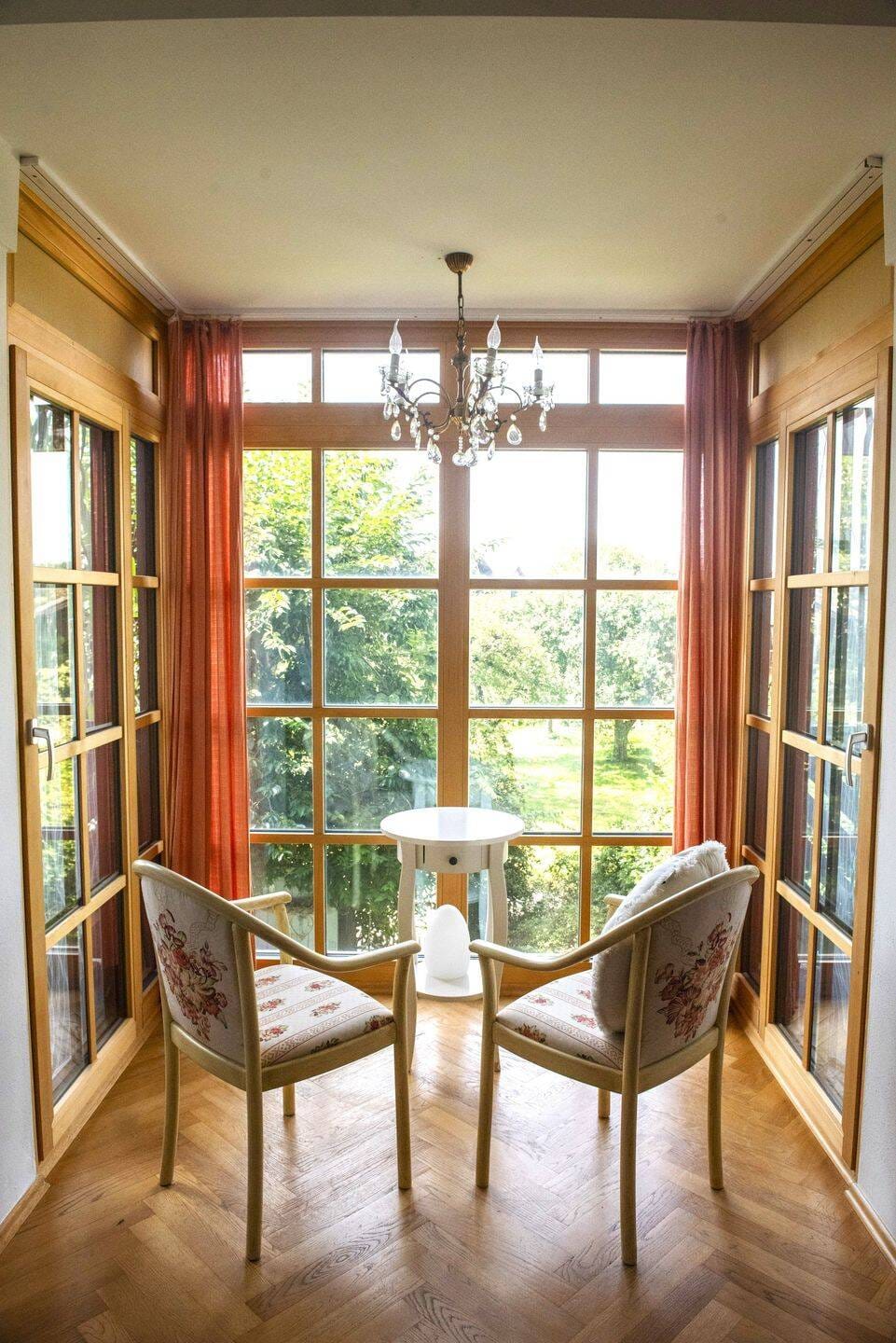 Immobilie in Pittenhart -  Großzügige Architektenwohnung - Haus im Haus - Bild 1