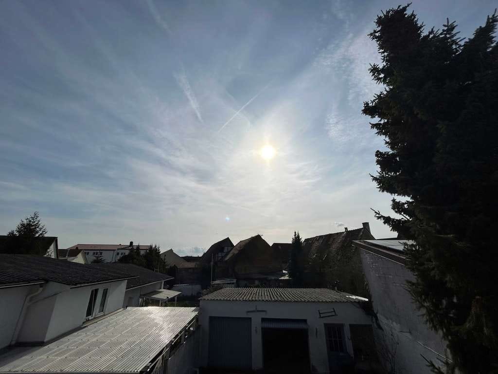 Immobilie in Dettenheim - Solides und gepflegtes Einfamilienhaus mit Garten - Bild 4